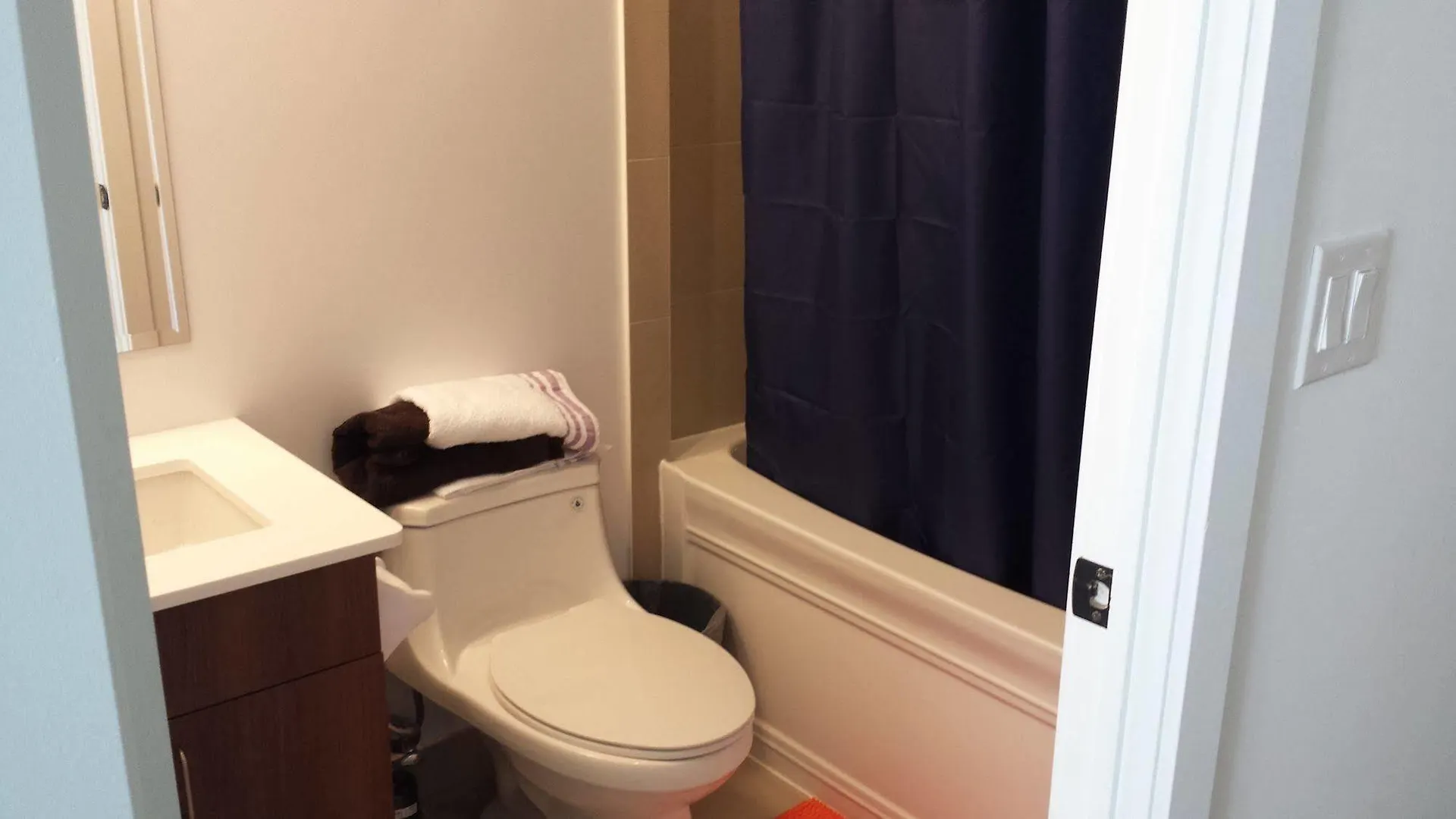 Rcmi Furnished Apartments Toronto